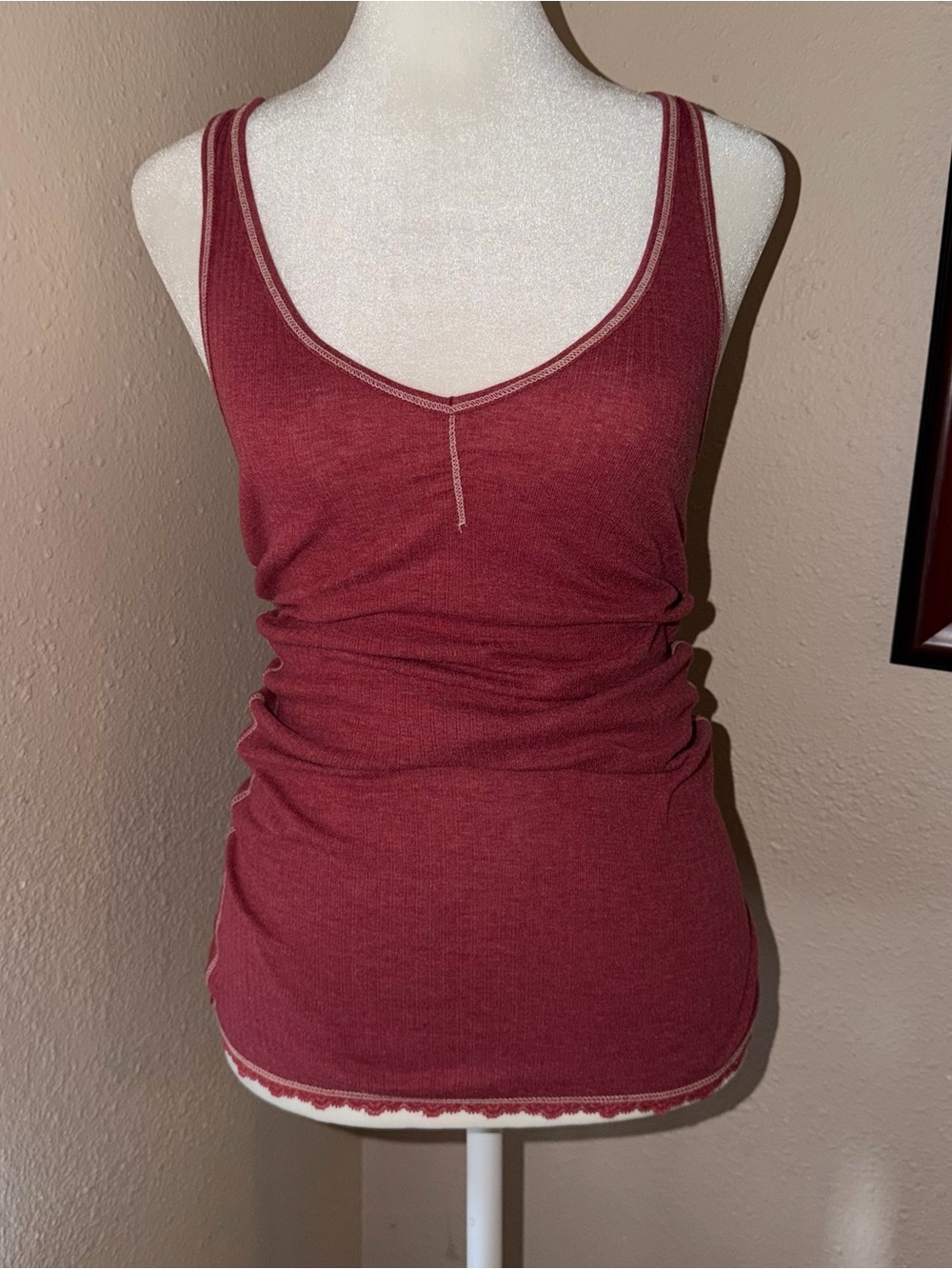 Vintage Y2K Hollister 2000s Lace Trim V Neck Tank Top